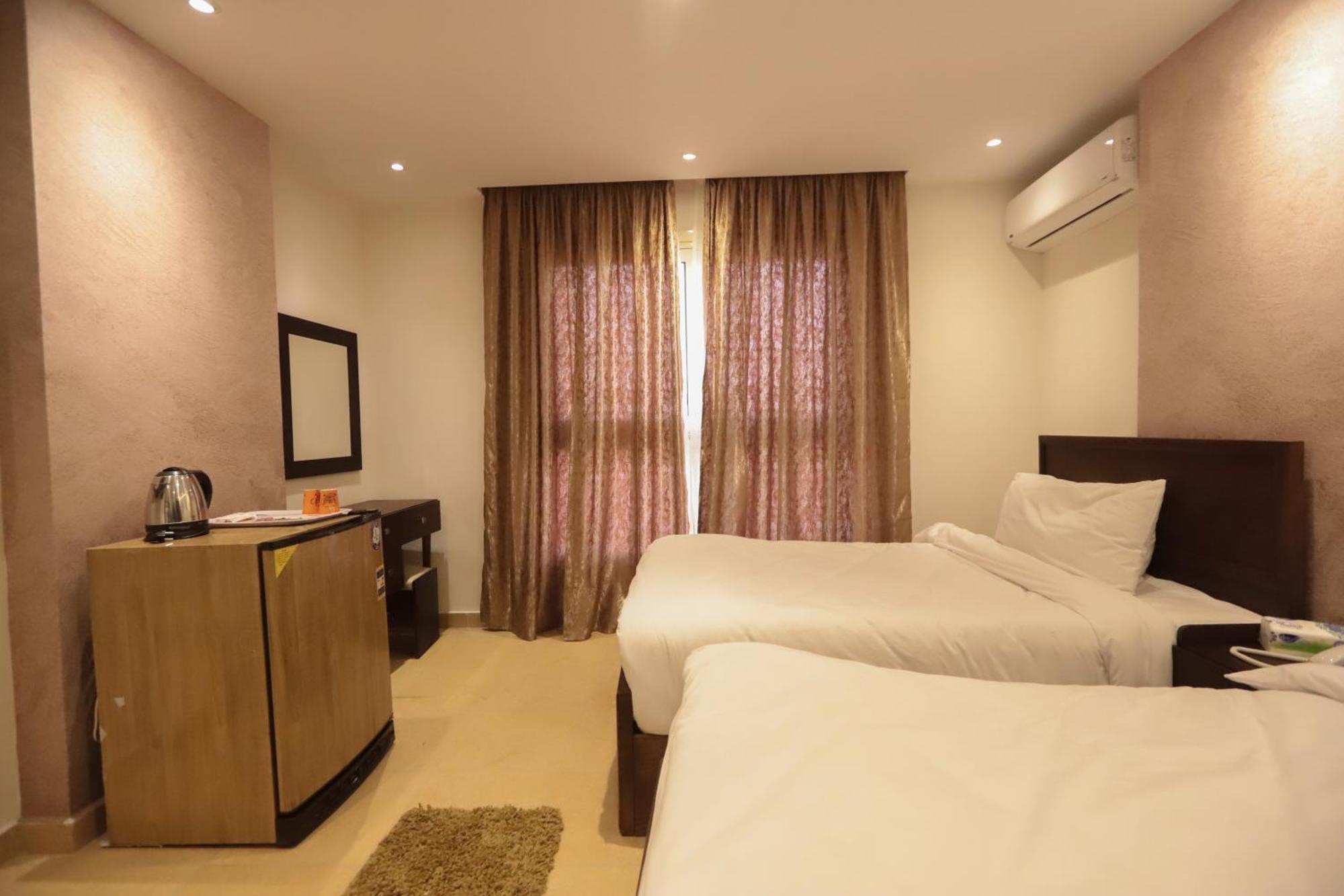 King Khafren View Inn Kafrat al Jabal ภายนอก รูปภาพ